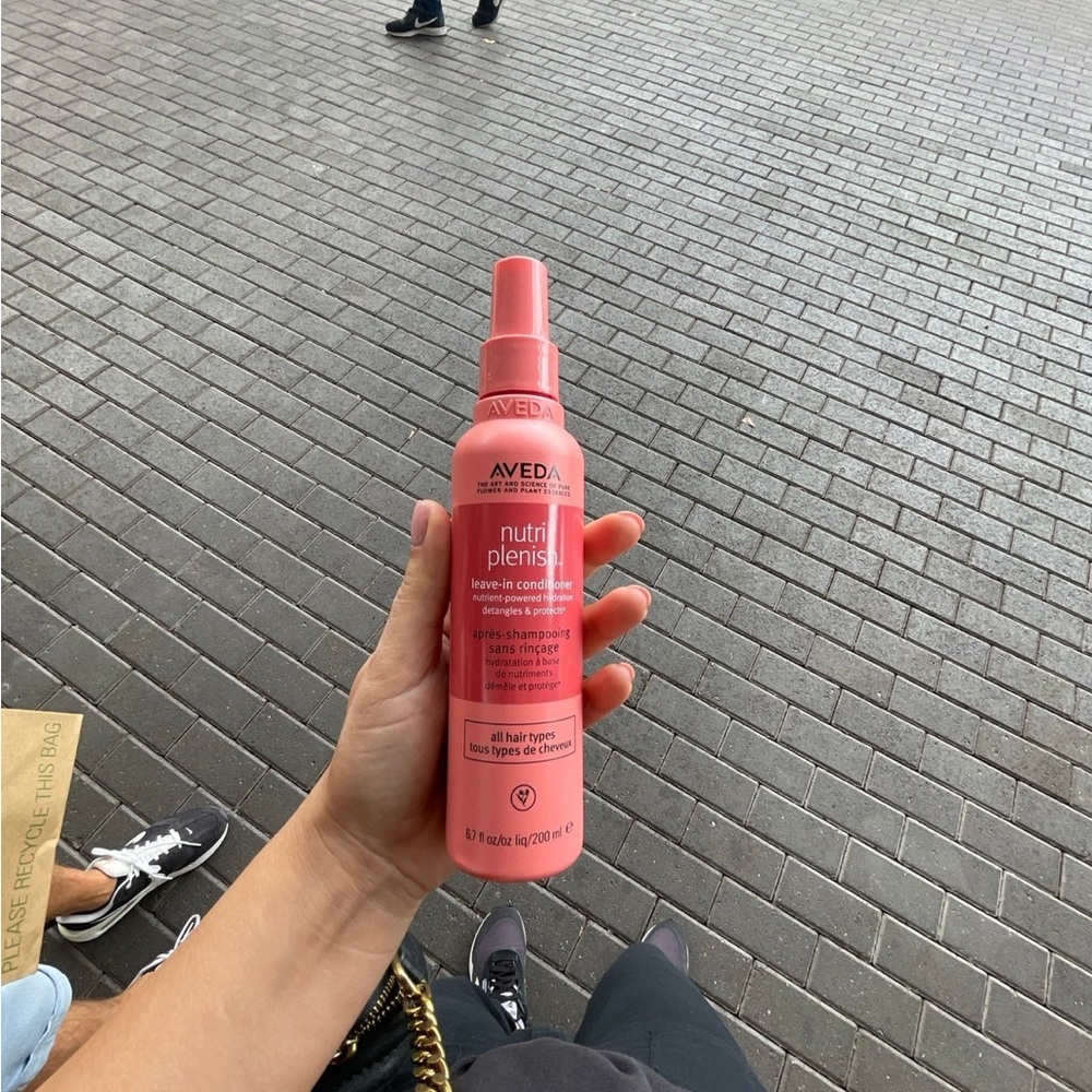 Aveda nutriplenish leave in